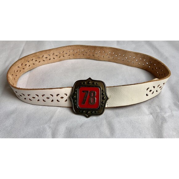 Itsus Vintage 78 Red Enamel Buckle White Punched Out Leather Belt Size 30
